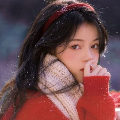 利通电子：公司董事、高管不存在被留置情况 算力、制造业经营一切正常